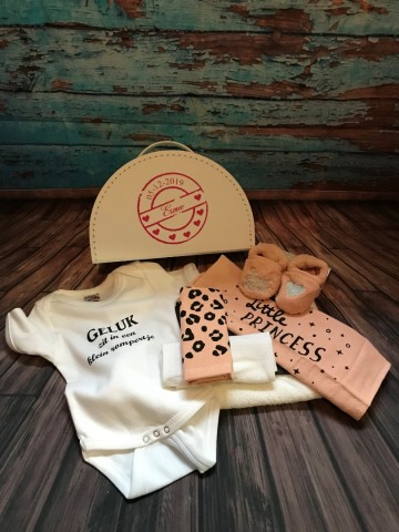 Kinderkoffer meisje inhoud